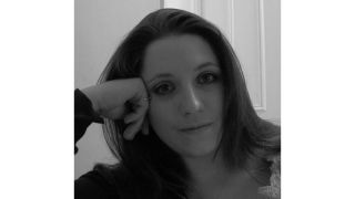 Dr Lucy Bond